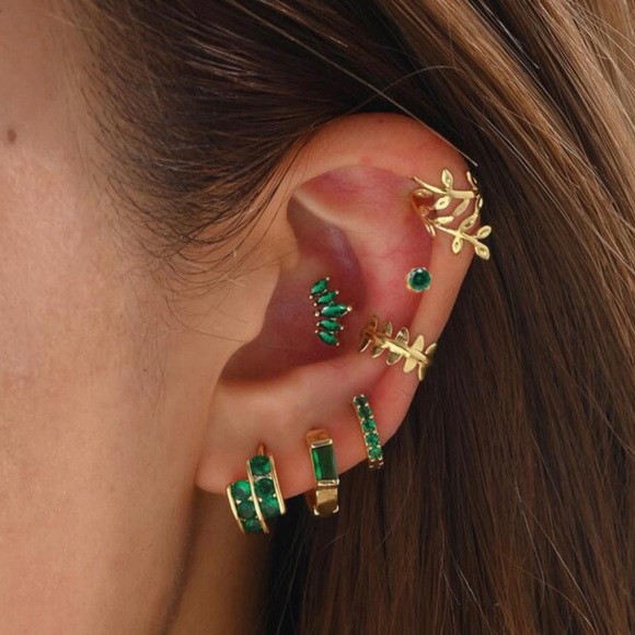 Jewelry - 7 piece green cubic zircon ear cuff set. New.